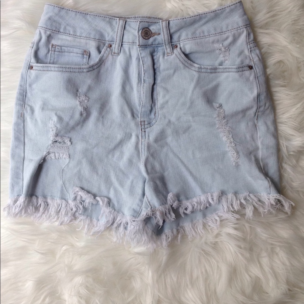 Time and Tru High Rise Light Wash Denim Shorts